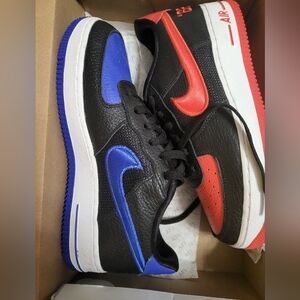 Black red and blue Nike AF1 Air force ones boys 7 youth, women's 8.5